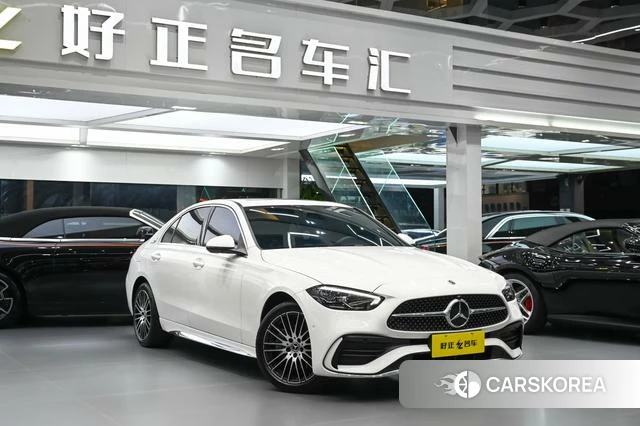 Mercedes-Benz Class C 2023 Белый из Китая, фото 2