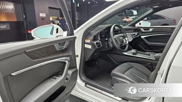 Audi A6 (C8) 2022 Белый из Кореи, фото 2