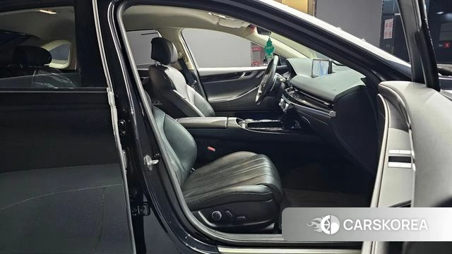 Genesis G80 (RG3) 2022 Черный из Кореи, фото 2