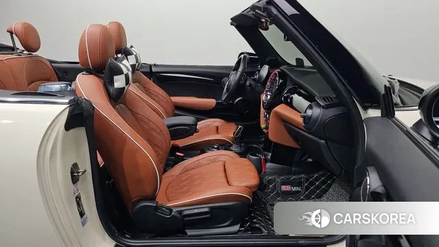 Mini Cooper S Convertible 2021 Жемчужный цвет из Кореи, фото 2