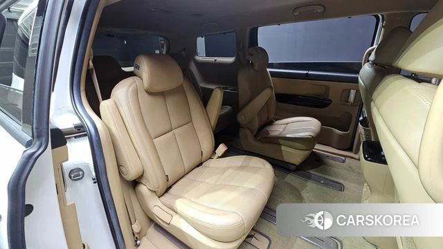 Kia The New Carnival 2019 Белый из Кореи, фото 2