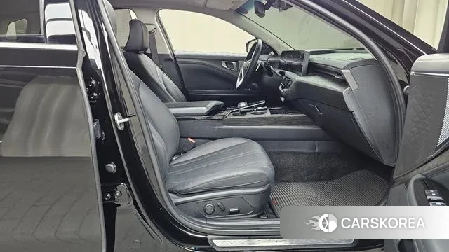 Kia K8 2022 Черный из Кореи, фото 2