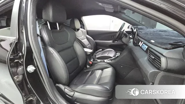 Hyundai Veloster (JS) 2021 Черный из Кореи, фото 2