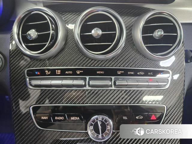 Mercedes-Benz C-Class W205 2023 Серый из Кореи, фото 2
