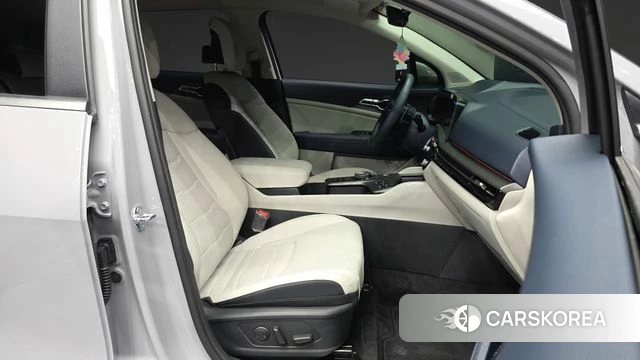 Kia The New Sportage 5th Generation 2026 Серебристо-серый из Кореи, фото 2