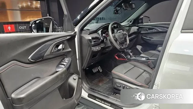Chevrolet (GM Daewoo) Trailblazer 2022 Белый из Кореи, фото 2