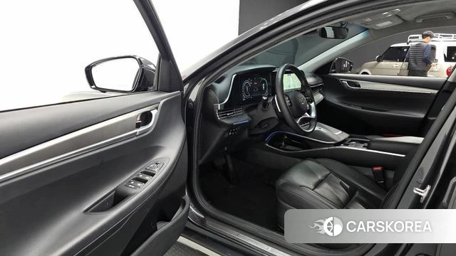 Hyundai The New Grandeur IG Hybrid 2022 Серый из Кореи, фото 2