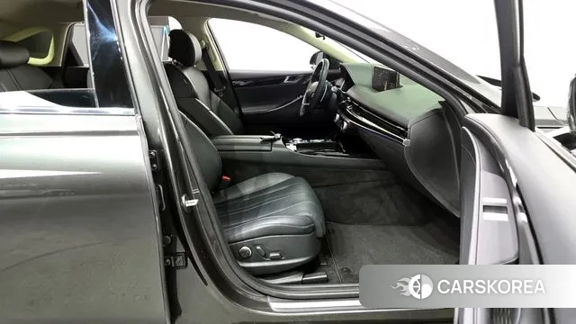 Genesis G80 (RG3) 2022 Черный из Кореи, фото 2