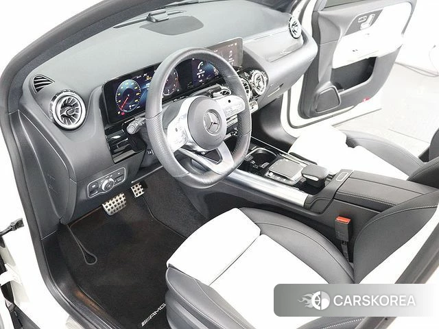 Mercedes-Benz GLA - Class H247 2023 Белый из Кореи, фото 2