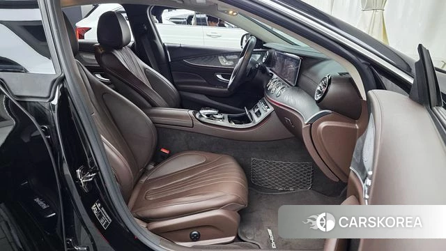 Mercedes-Benz CLS-Class C257 2020 Черный из Кореи, фото 2