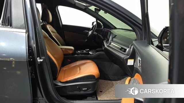 Kia Sportage 5th Generation Hybrid 2021 Серый из Кореи, фото 2