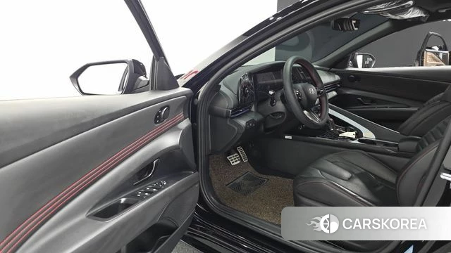 Hyundai The New Avante Hybrid (CN7) 2025 Черный из Кореи, фото 2