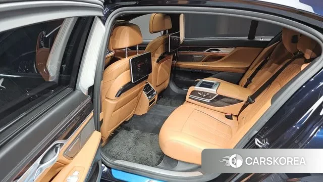BMW 7 Series (G11) 2019 Синий из Кореи, фото 2