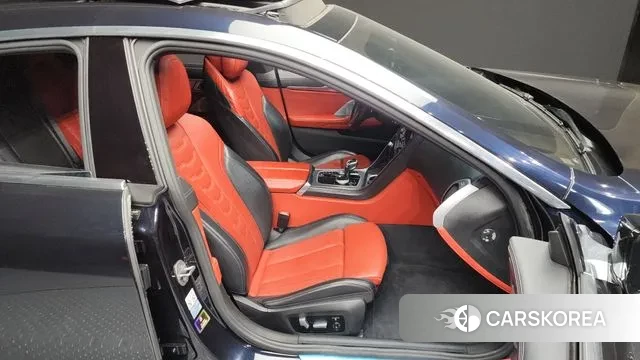 BMW 8 Series (G15) 2021 Синий из Кореи, фото 2