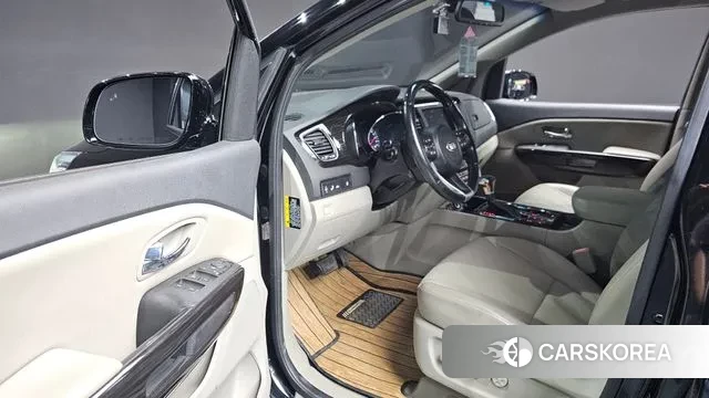 Kia The New Carnival 2020 Черный из Кореи, фото 2
