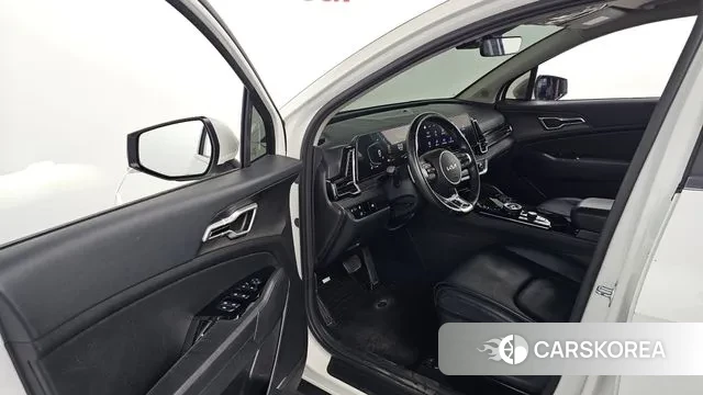 Kia Sportage 5th Generation Hybrid 2022 Белый из Кореи, фото 2