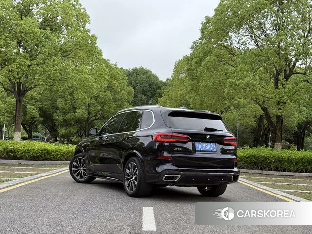 BMW X5 2022 Черный из Китая, фото 2