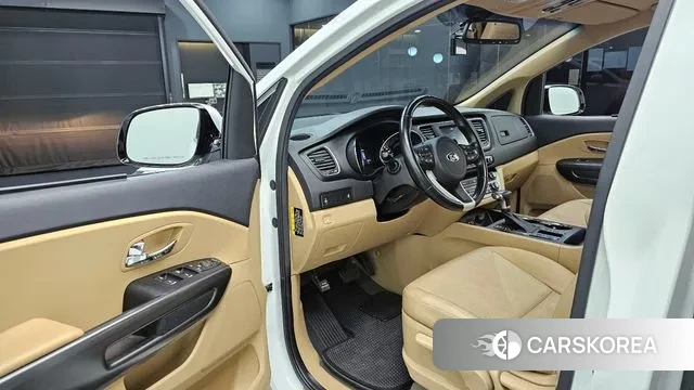 Kia The New Carnival 2018 Белый из Кореи, фото 2