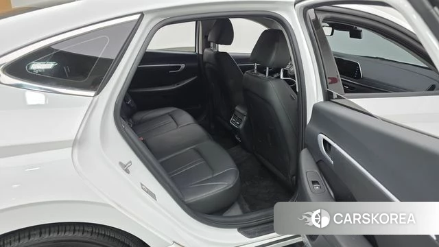 Hyundai Sonata (DN8) 2022 Белый из Кореи, фото 2