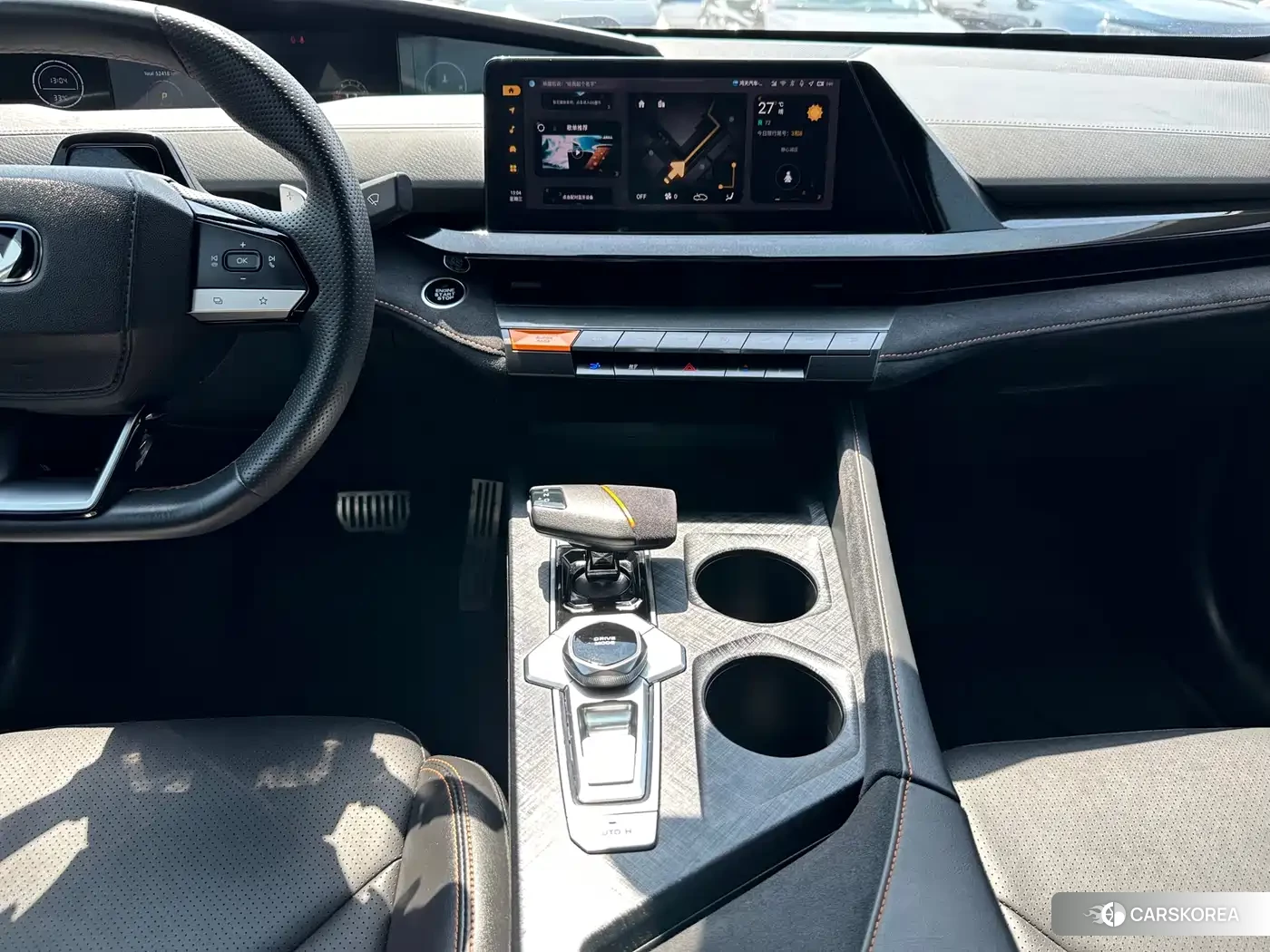 Chang'an UNI-V 2022 Silver/gray из Китая, фото 2