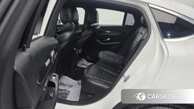 Mercedes-Benz GLC-Class X253 2019 Белый из Кореи, фото 2