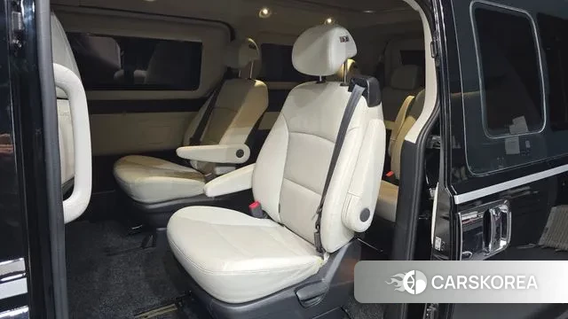 Hyundai The New Grand Starex 2019 Черный из Кореи, фото 2