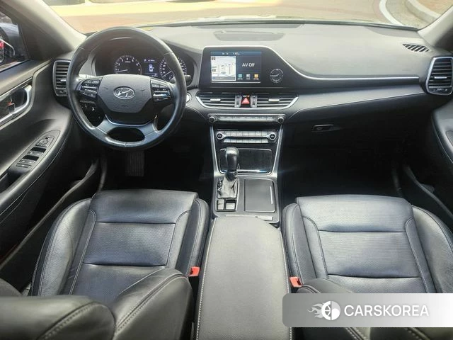 Hyundai Grandeur IG 2018 Серебристо-серый из Кореи, фото 2