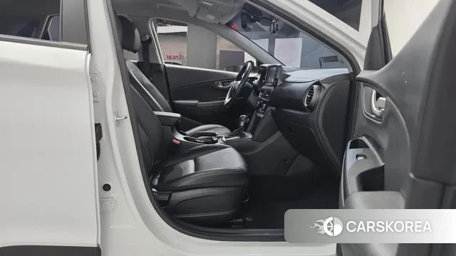 Hyundai Kona 2020 Белый из Кореи, фото 2