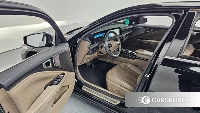 Kia K8 Hybrid 2022 Черный из Кореи, фото 2