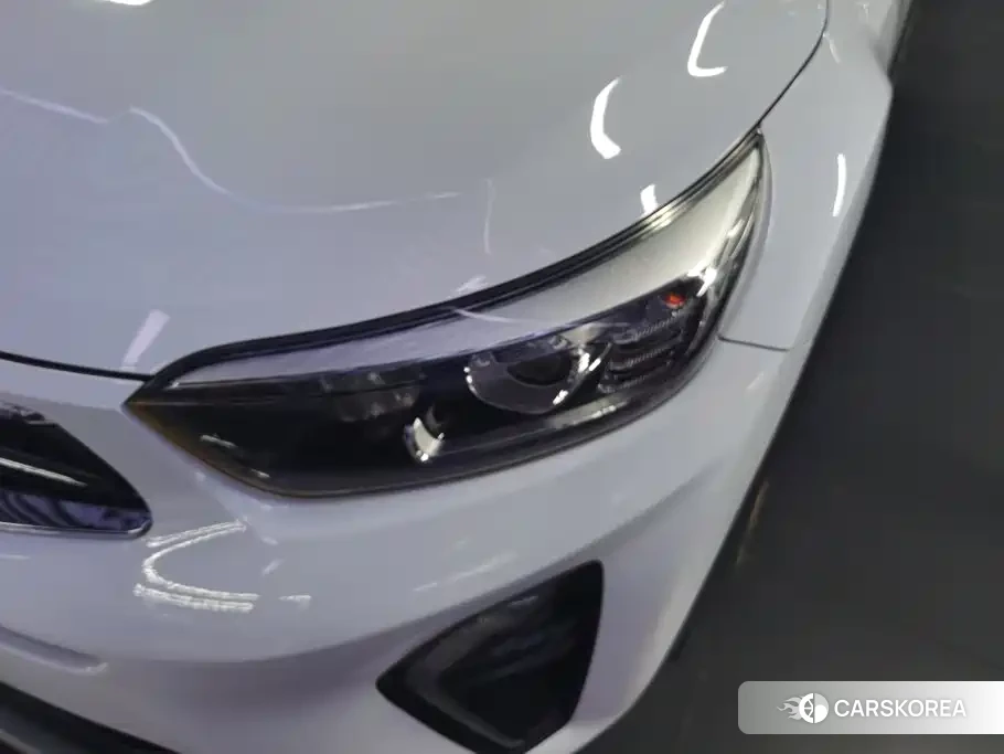Kia KX1 2021 Белый из Китая, фото 2