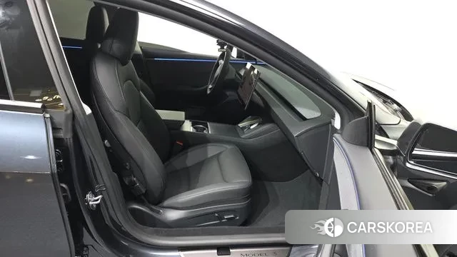 Tesla Model 3 2025 Серый из Кореи, фото 2