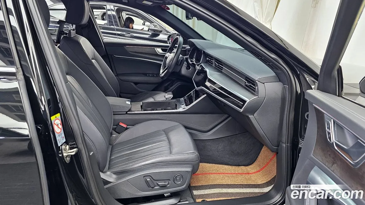 Audi A6 (C8) 2020 Черный из Кореи, фото 2