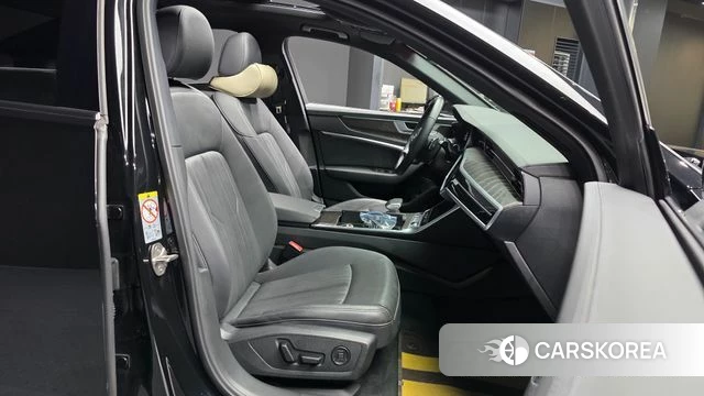 Audi A6 (C8) 2022 Черный из Кореи, фото 2