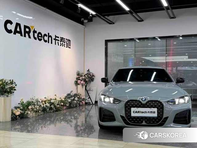 BMW 4 series 2025 Серебристо-серый из Китая, фото 2