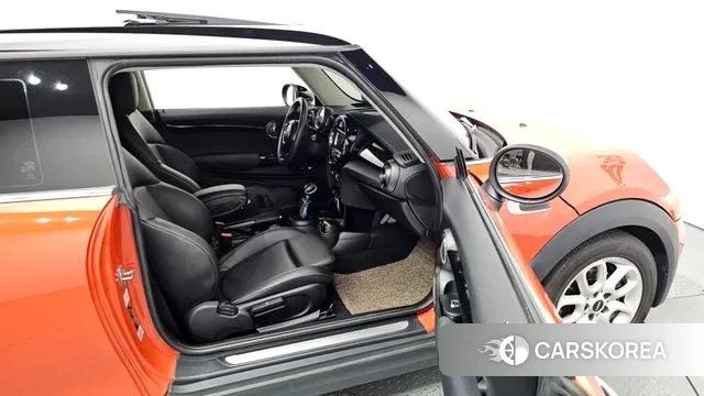 Mini Cooper 2019 Оранжевый из Кореи, фото 2