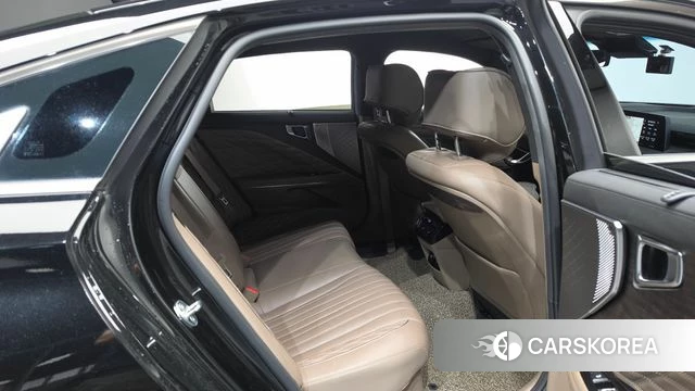 Kia K8 Hybrid 2023 Черный из Кореи, фото 2