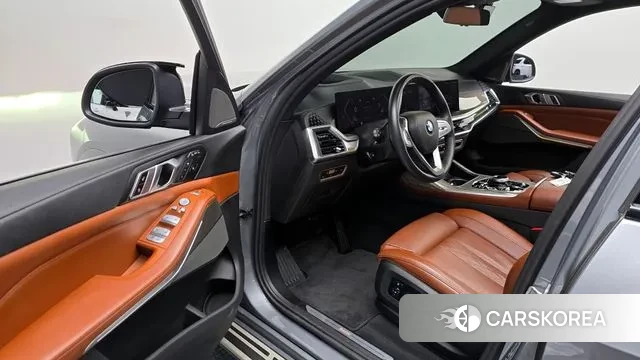 BMW X7 (G07) 2022 Серый из Кореи, фото 2