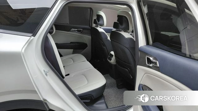 Kia Sportage 5th Generation 2021 Белый из Кореи, фото 2
