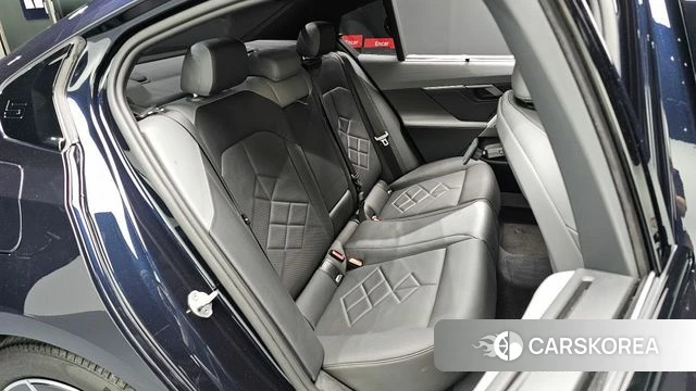 BMW i5 (G60) 2024 Черный из Кореи, фото 2