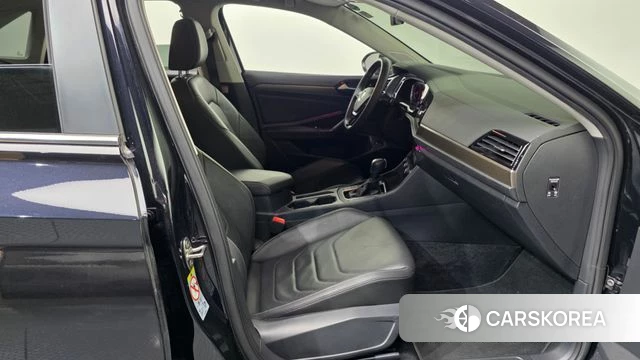 Volkswagen 7th Generation of Jetta 2021 Черный из Кореи, фото 2