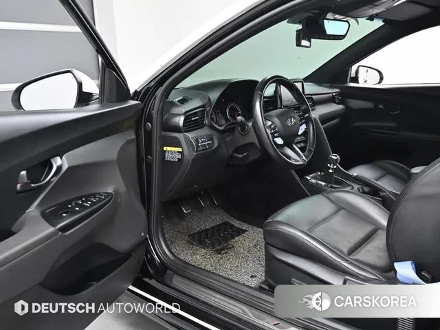 Hyundai Veloster (JS) 2018 Белый из Кореи, фото 2