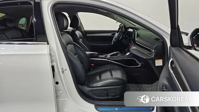 Hyundai The New Grandeur IG Hybrid 2022 Белый из Кореи, фото 2