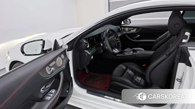 Mercedes-Benz E-Class W213 2021 Белый из Кореи, фото 2