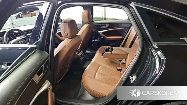 Audi A6 (C8) 2022 Черный из Кореи, фото 2