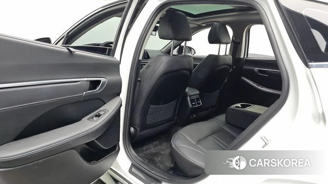 Hyundai Sonata Hybrid (DN8) 2021 Белый из Кореи, фото 2