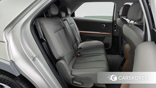 Hyundai Ionic 5 2022 Серебристо-серый из Кореи, фото 2