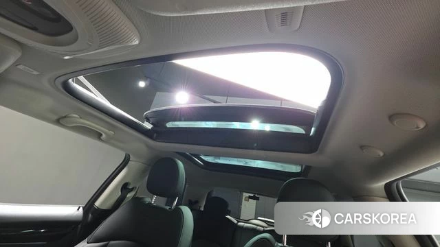 Mini Cooper 2022 Черный из Кореи, фото 2