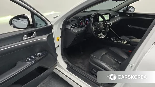 Kia K5 3rd generation 2022 Белый из Кореи, фото 2