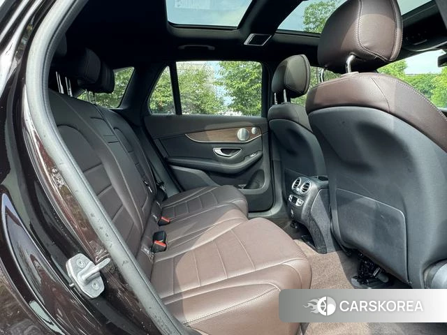 Mercedes-Benz GLC 2021 Черный из Китая, фото 2