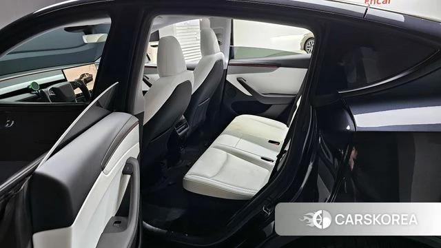 Tesla Model Y 2025 Серый из Кореи, фото 2